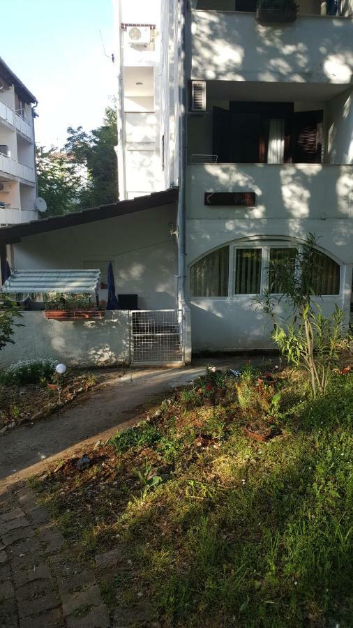 Apartman Garden Porec Exterior photo